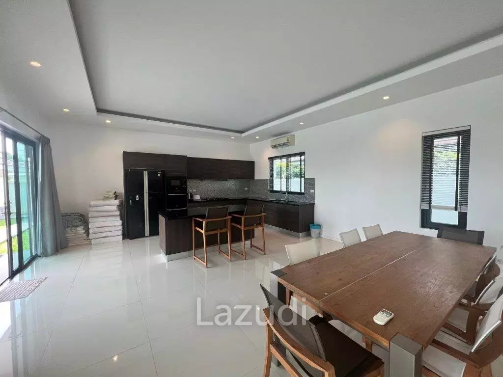 THE CLOUDS 1 : Quality 3 bed pool villa