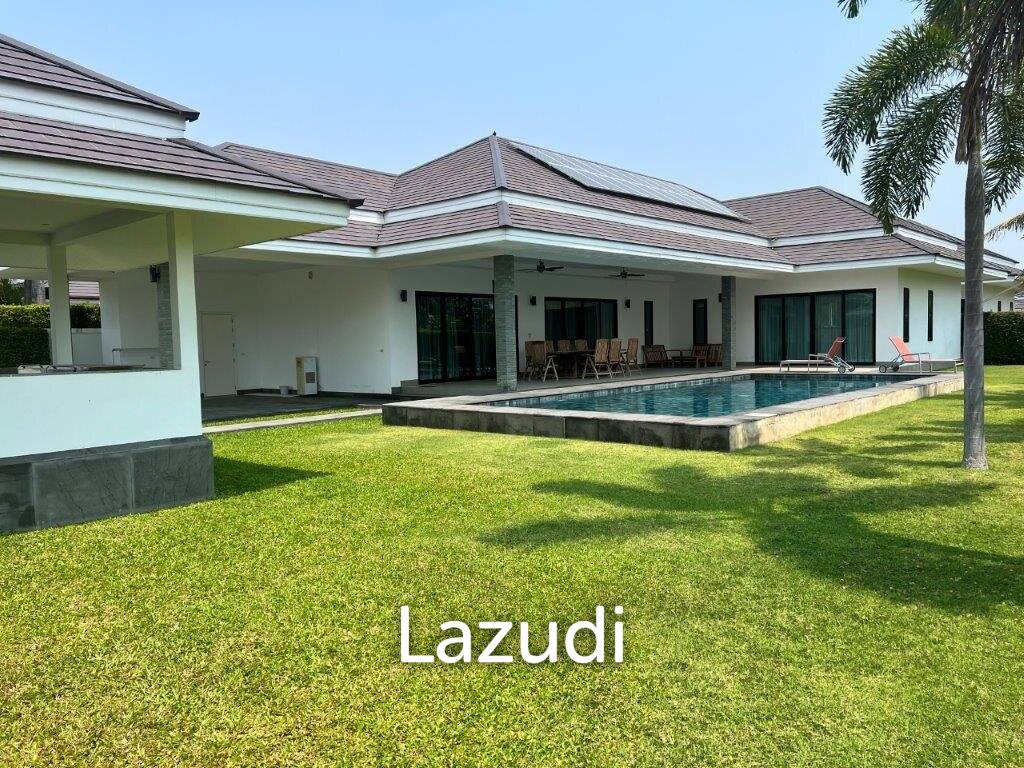 THE CLOUDS 1 : Quality 3 bed pool villa