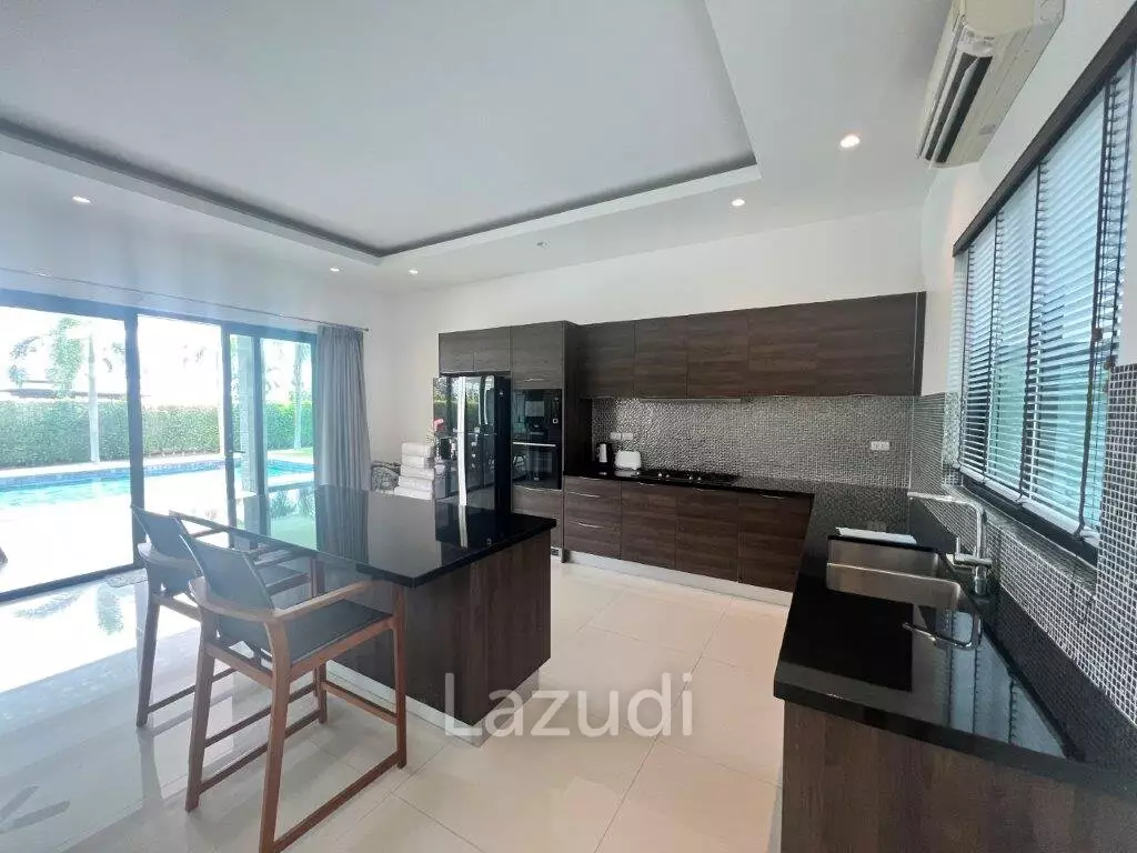THE CLOUDS 1 : Quality 3 bed pool villa