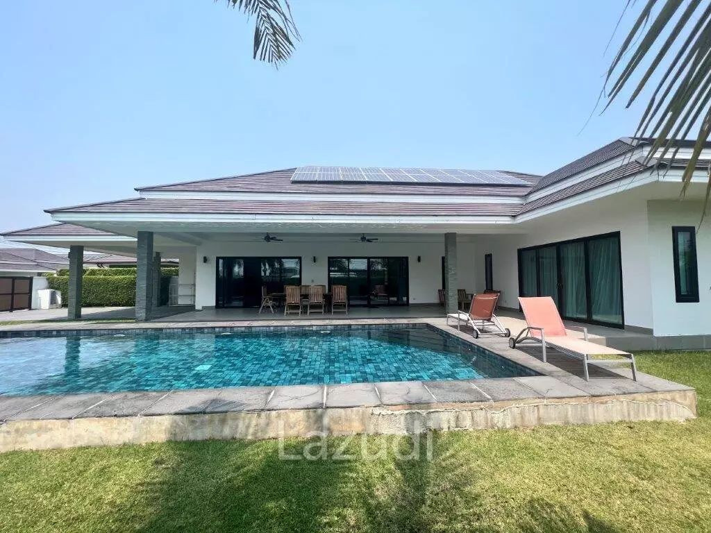 THE CLOUDS 1 : Quality 3 bed pool villa