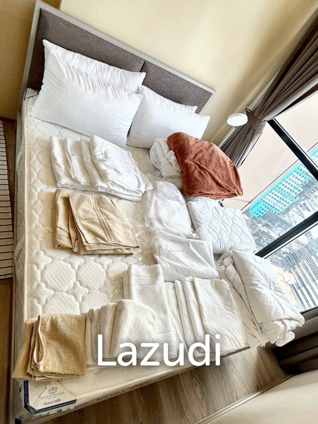 1 Bed 1 Bath 26 SQ.M OKA HAUS Sukhumvit 36
