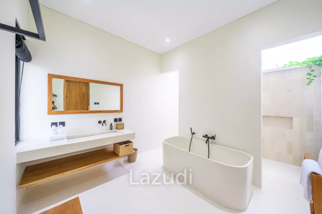 MODERN 4-BEDROOM VILLA IN SEMINYAK, CLOSE TO DOUBLE SIX BEACH
