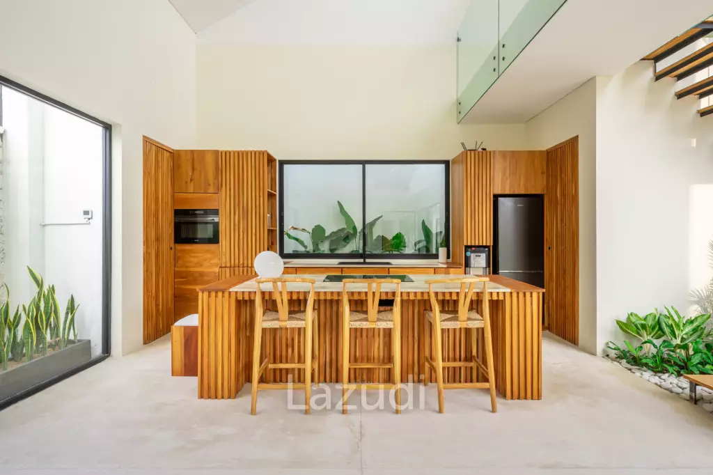 MODERN 4-BEDROOM VILLA IN SEMINYAK, CLOSE TO DOUBLE SIX BEACH
