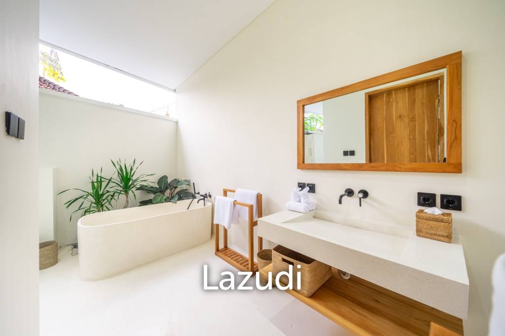 MODERN 4-BEDROOM VILLA IN SEMINYAK, CLOSE TO DOUBLE SIX BEACH