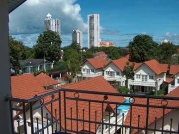 9 Bedrooms Private House for Sale in Naklua soi 16