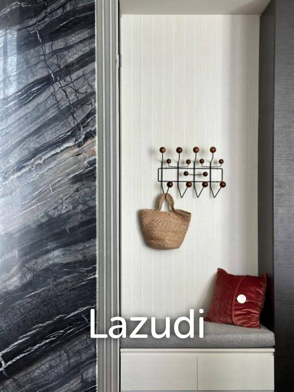 2 Bedroom 2 Bathroom 77 SQ.M 28 Chidlom