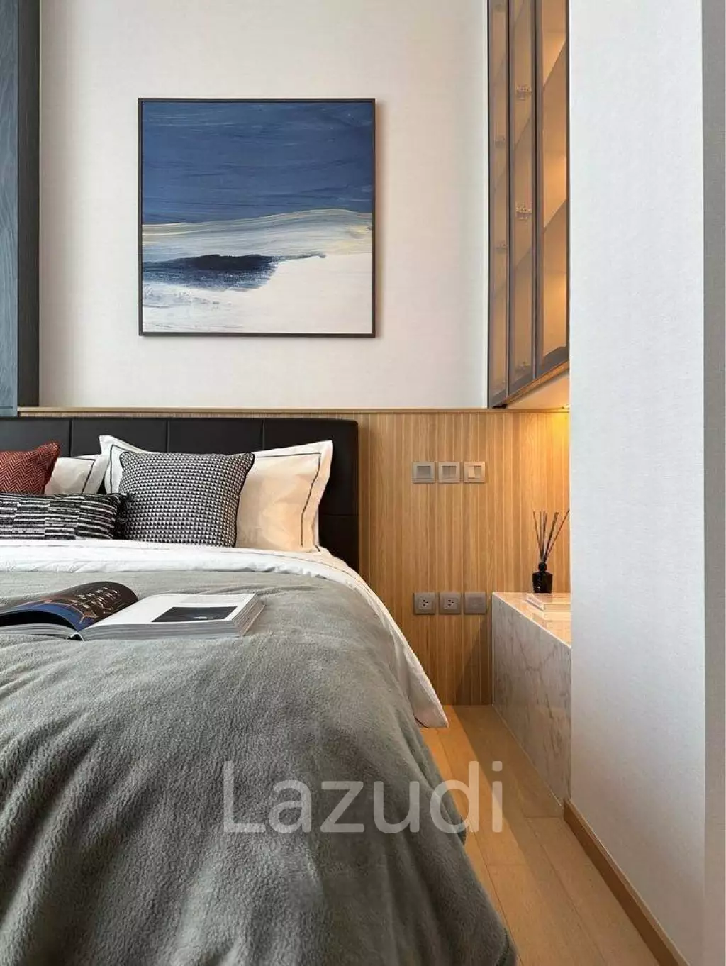 2 Bedroom 2 Bathroom 77 SQ.M 28 Chidlom