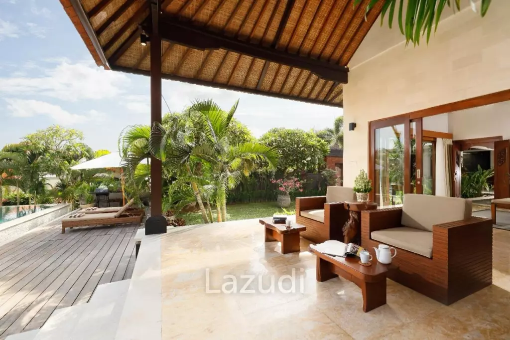 TIMELESS ELEGANCE: A LUXURIOUS VILLA IN NELAYAN, CANGGU