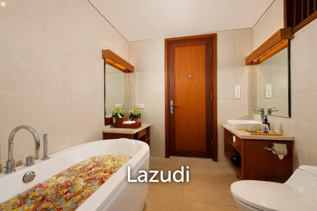TIMELESS ELEGANCE: A LUXURIOUS VILLA IN NELAYAN, CANGGU