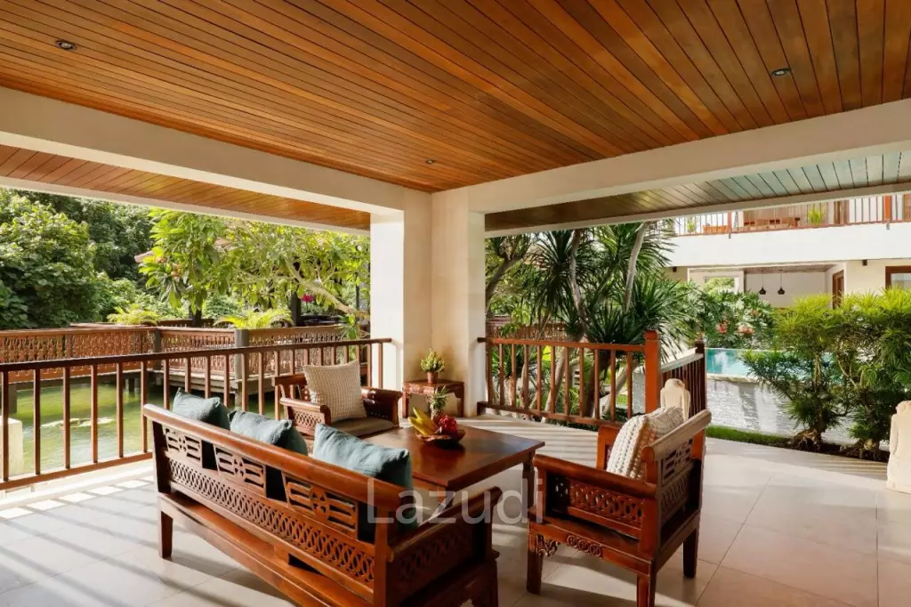 TIMELESS ELEGANCE: A LUXURIOUS VILLA IN NELAYAN, CANGGU