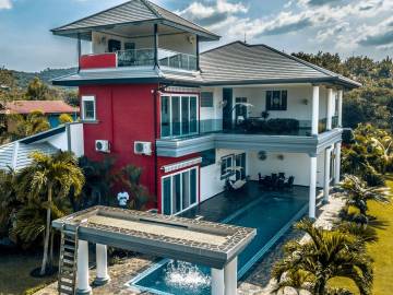 Private House 5 Bedroom for Sale Silver Lake area