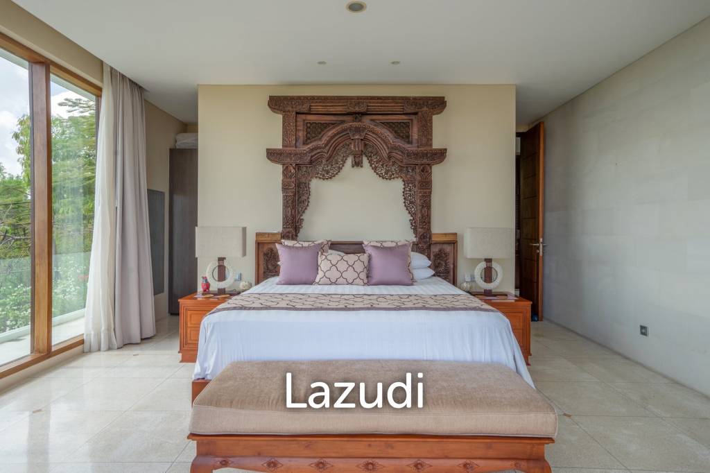 PANORAMIC PERFECTION: A STUNNING VILLA IN PECATU
