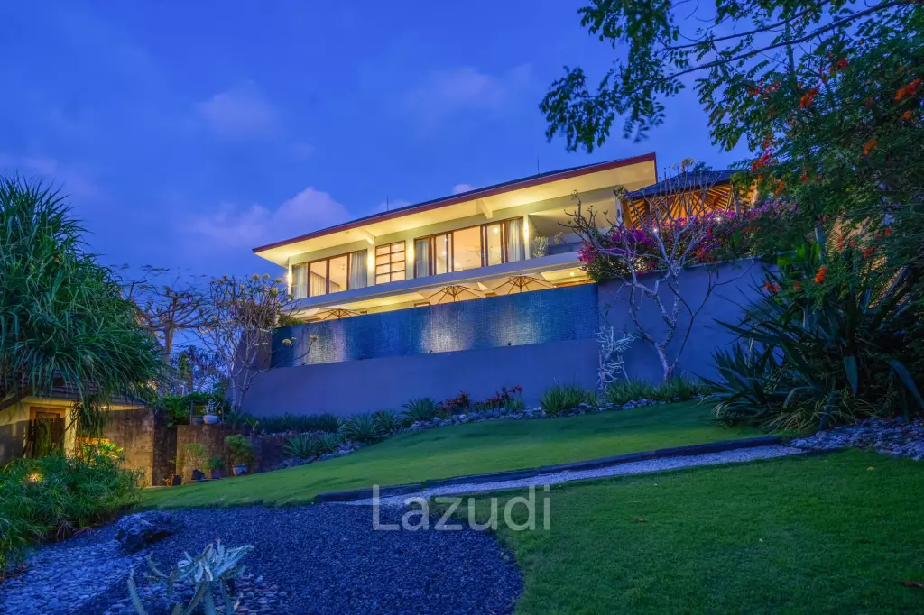 PANORAMIC PERFECTION: A STUNNING VILLA IN PECATU