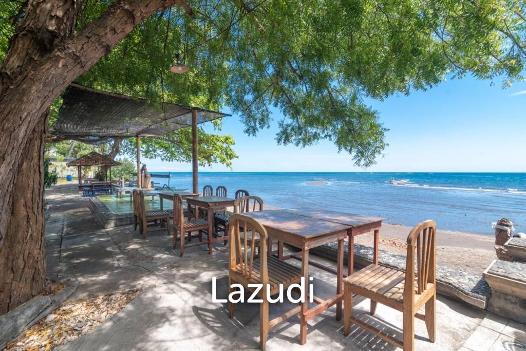 Beachfront Cottages and Restaurant in Lovina For Sale