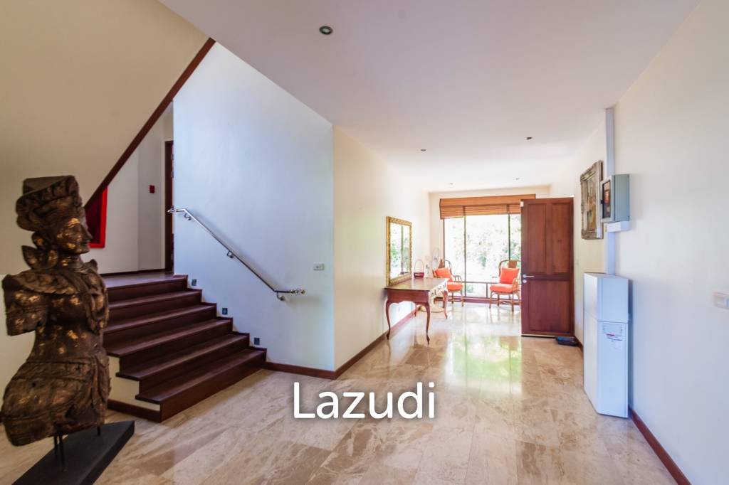 1,000 Sqm 3 Bed 4 Bath Villa For Sale
