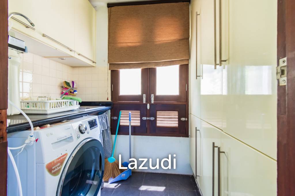 1,000 Sqm 3 Bed 4 Bath Villa For Sale