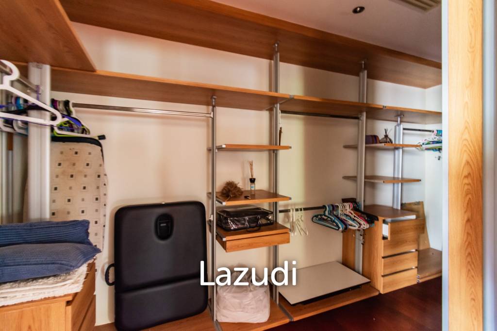 1,000 Sqm 3 Bed 4 Bath Villa For Sale