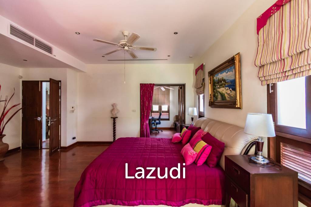 1,000 Sqm 3 Bed 4 Bath Villa For Sale