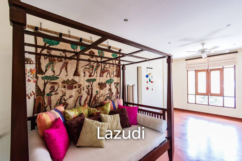 1,000 Sqm 3 Bed 4 Bath Villa For Sale