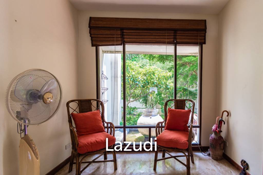 1,000 Sqm 3 Bed 4 Bath Villa For Sale