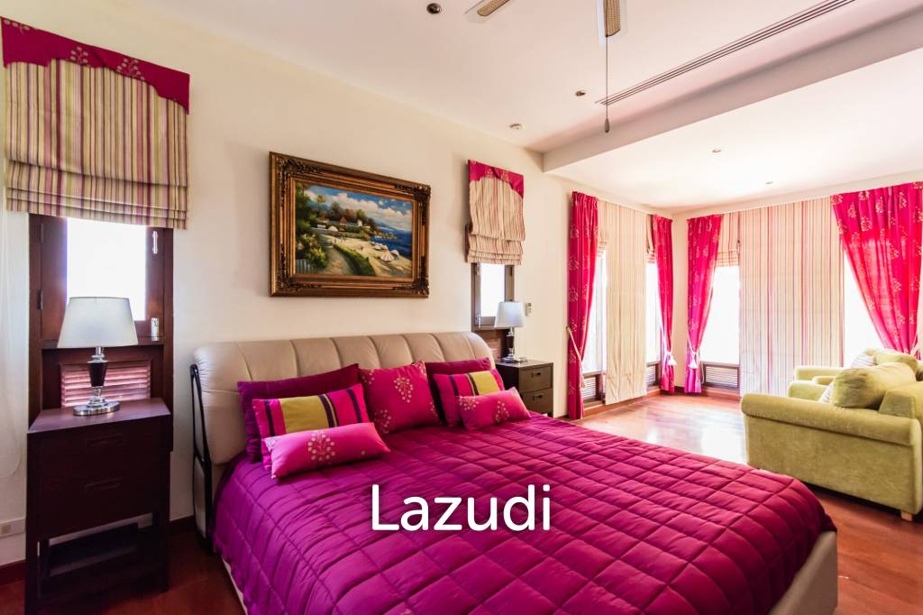 1,000 Sqm 3 Bed 4 Bath Villa For Sale