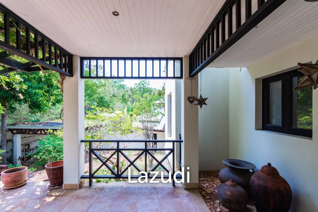 1,000 Sqm 3 Bed 4 Bath Villa For Sale