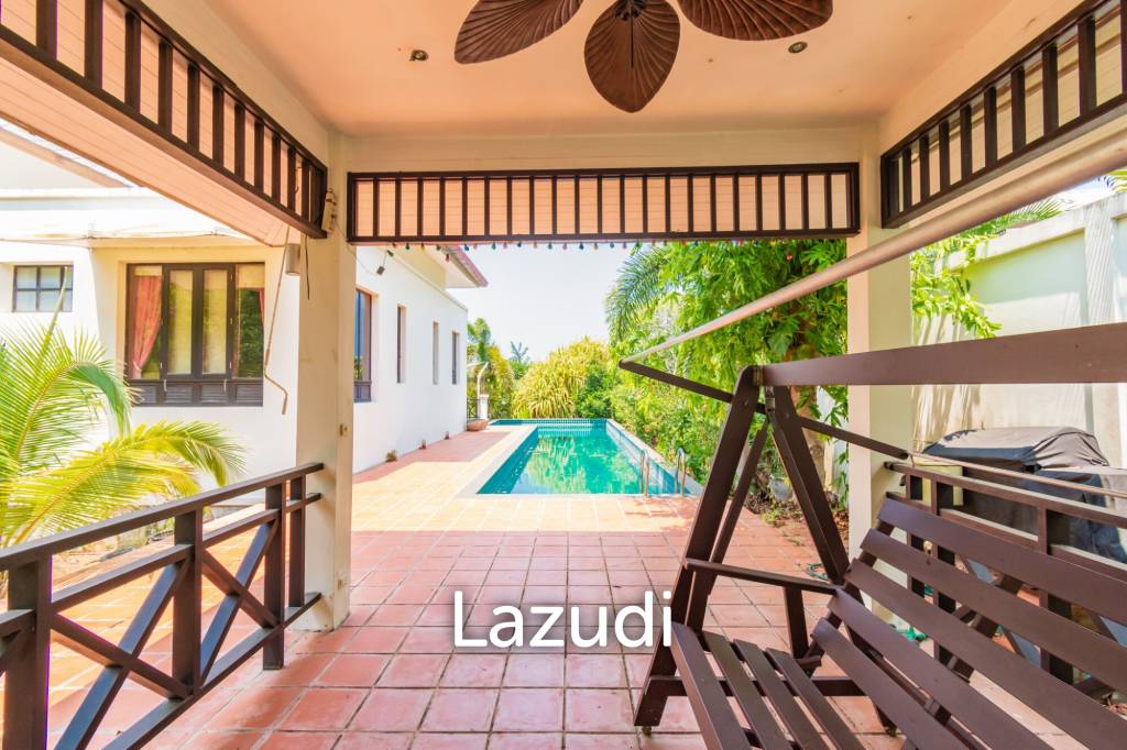 1,000 Sqm 3 Bed 4 Bath Villa For Sale