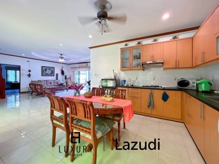 Natural Hill : 4 Bed 3 Bath Villa For Sale