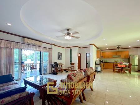 Natural Hill : 4 Bed 3 Bath Villa For Sale