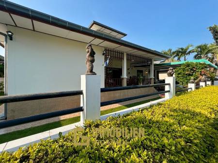 Natural Hill : 4 Bed 3 Bath Villa For Sale