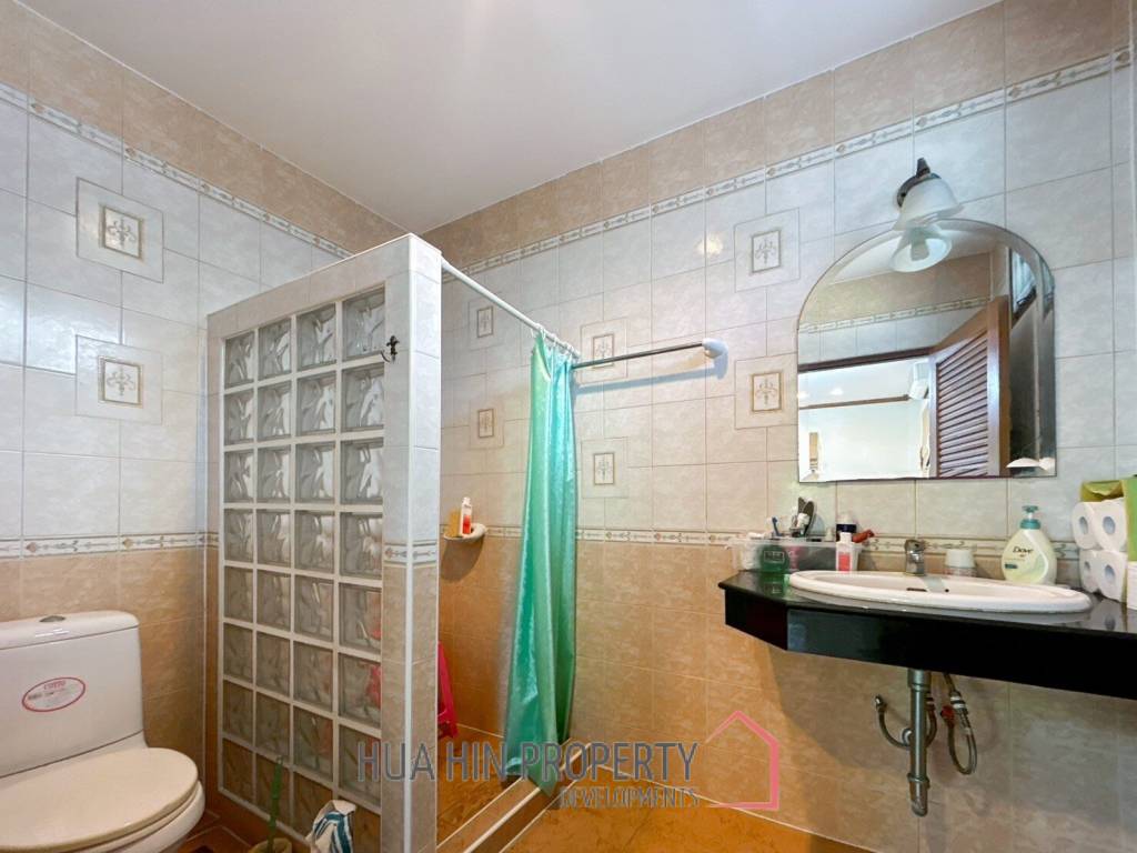 Natural Hill : 4 Bed 3 Bath Villa For Sale