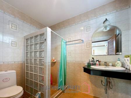 Natural Hill : 4 Bed 3 Bath Villa For Sale