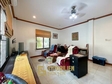 Natural Hill : 4 Bed 3 Bath Villa For Sale