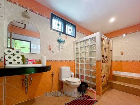 Natural Hill : 4 Bed 3 Bath Villa For Sale