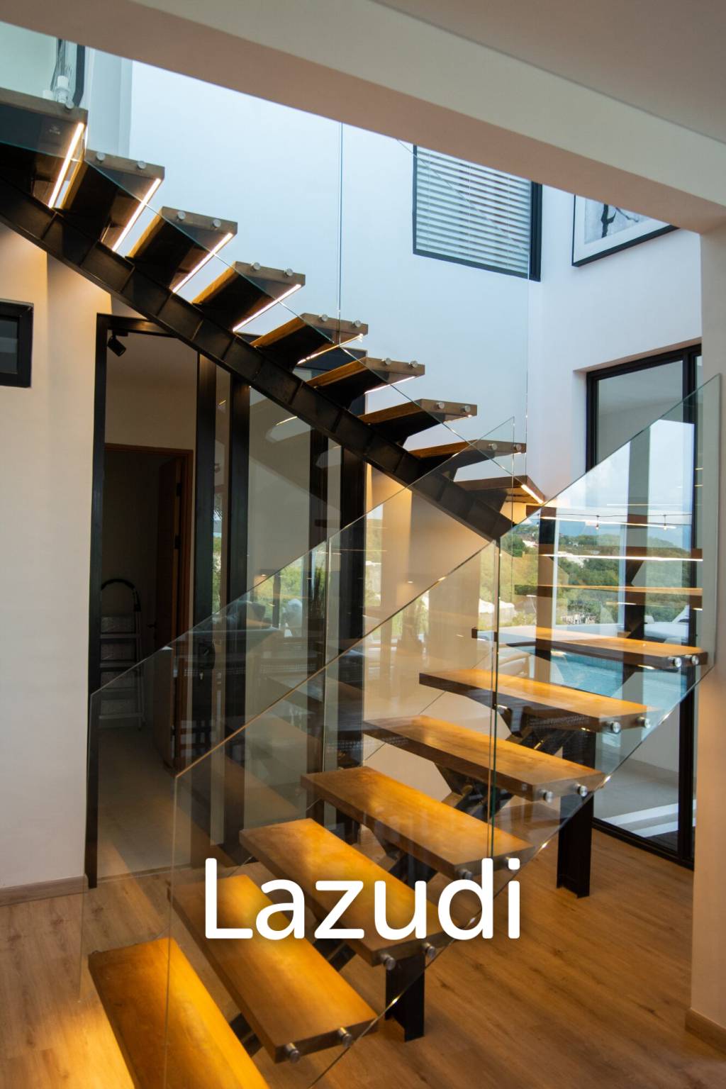 Luxurious Ocean View 2 Bedroom Villa on Bingin Hills