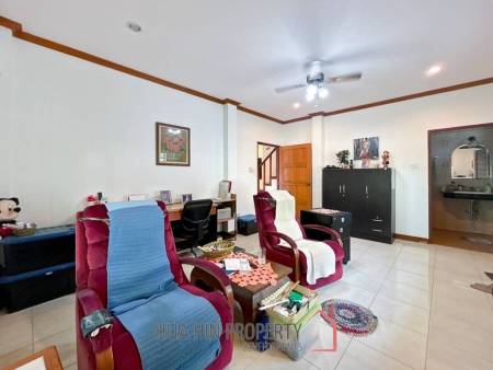 Natural Hill : 4 Bed 3 Bath Villa For Sale
