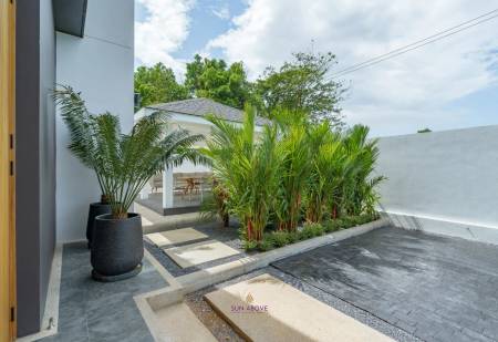 3 Bed 4 Bath 341.70 SQ.M The Regent Villas