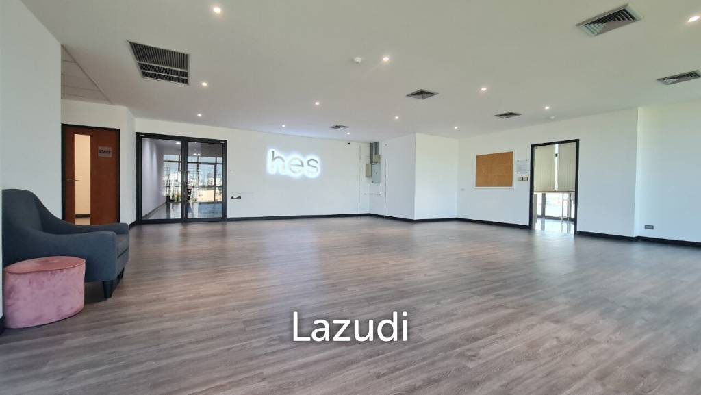 Premium Luxury Office Space for rent in Phrakhanong