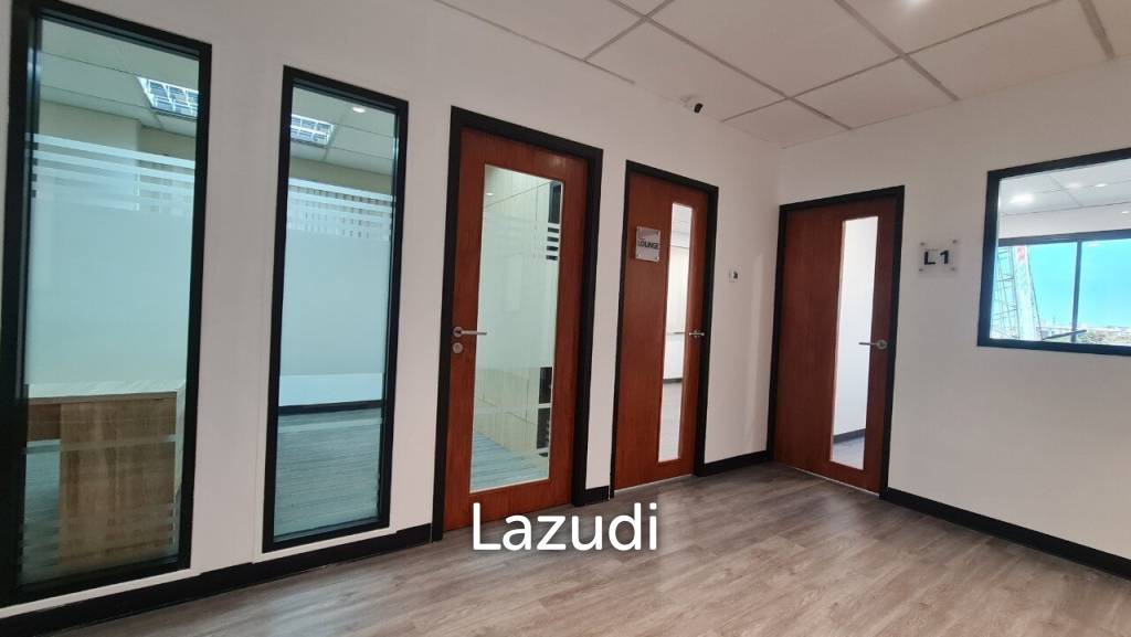 Premium Luxury Office Space for rent in Phrakhanong