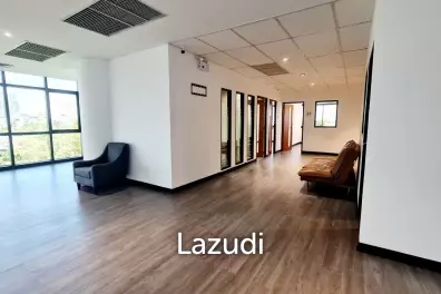 Premium Luxury Office Space for rent in Phrakhanong
