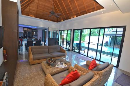 Luxury Pool Villa @  Surin Beach - Phuket