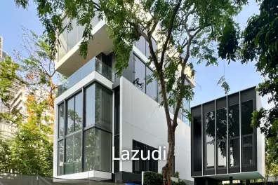 Ultra Luxury SOL Residence in Sathon-Yen Akat, Bangkok