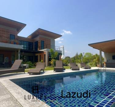 6 Bed Detached House For Sale