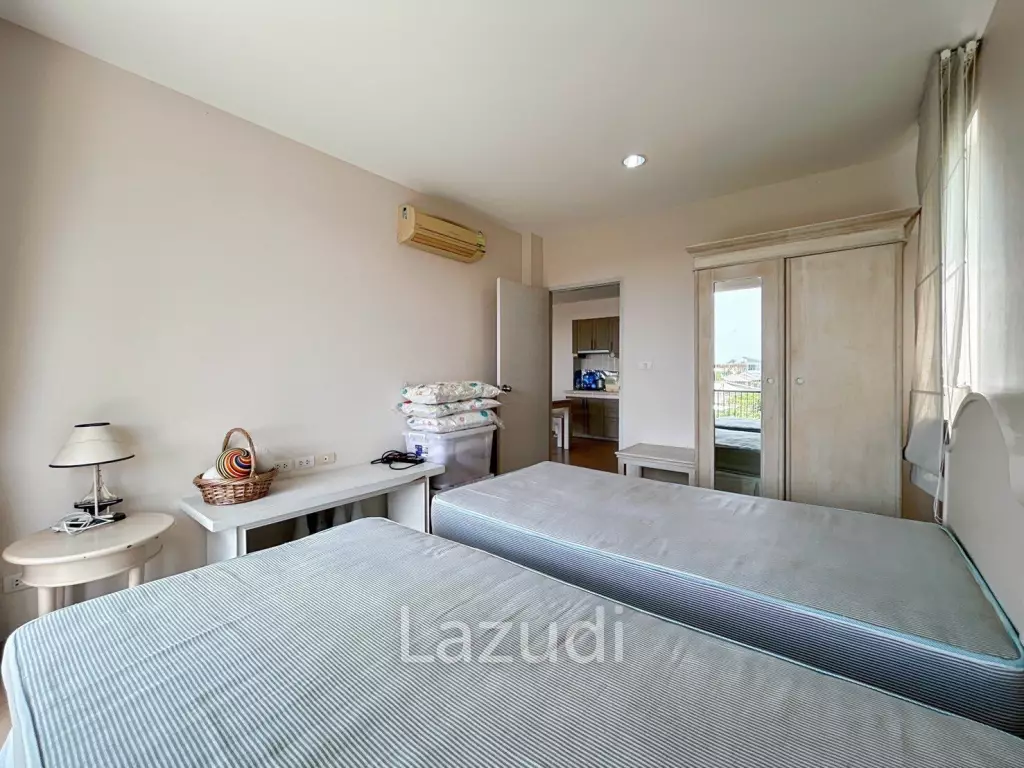 Baan Nub Kluen : 2 Bedroom Condo With Seaview