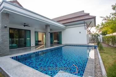 3 Beds 3 Baths 214 SQ.M Plumeria Pool Villa Hua Hin