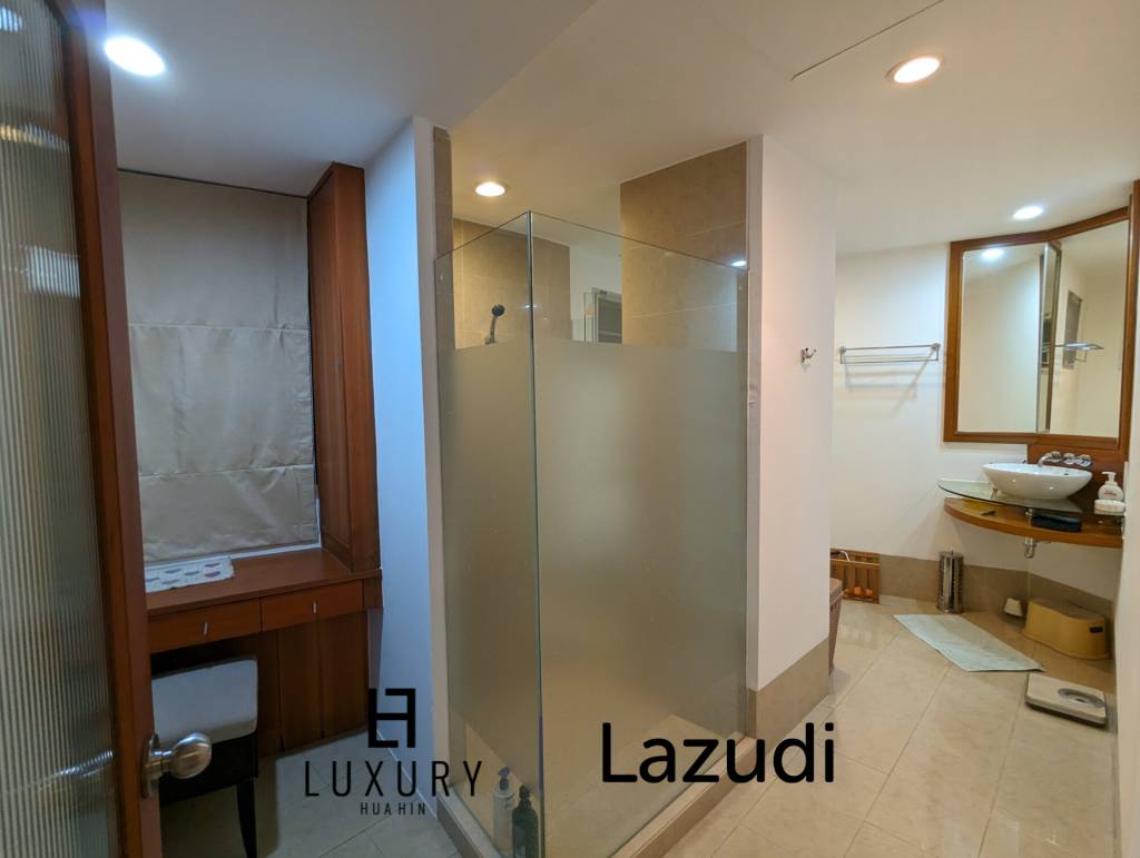 Luxury Beachfront 3 Bedroom Condo in Hua Hin