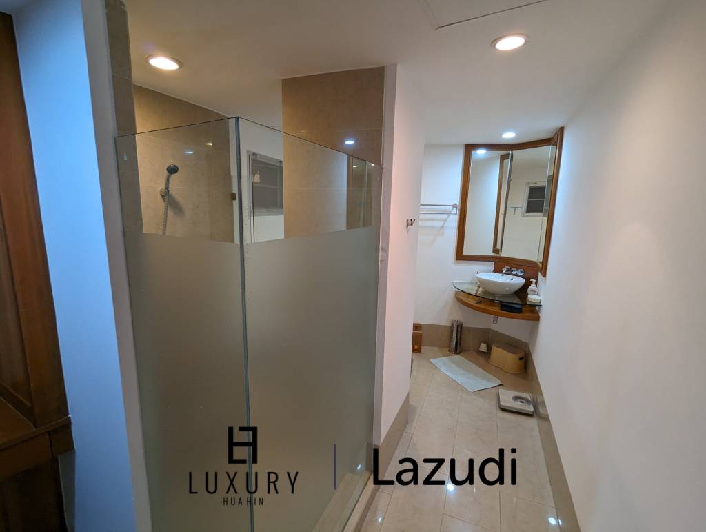 Luxury Beachfront 3 Bedroom Condo in Hua Hin