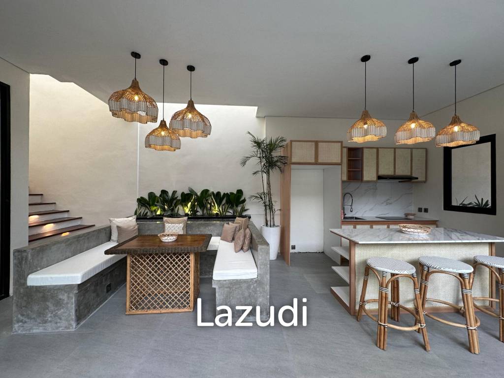 CONTEMPORARY VILLA IN VIBRANT CANGGU: A FUSION OF STYLE AND CONVENIENCE