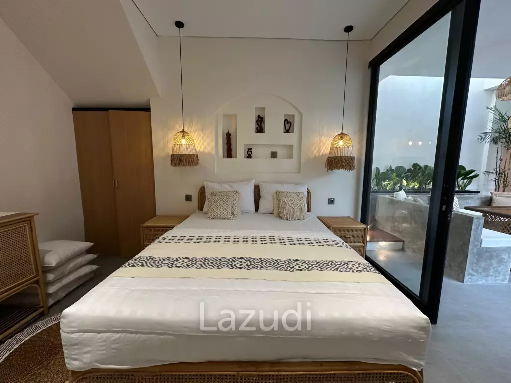 CONTEMPORARY VILLA IN VIBRANT CANGGU: A FUSION OF STYLE AND CONVENIENCE