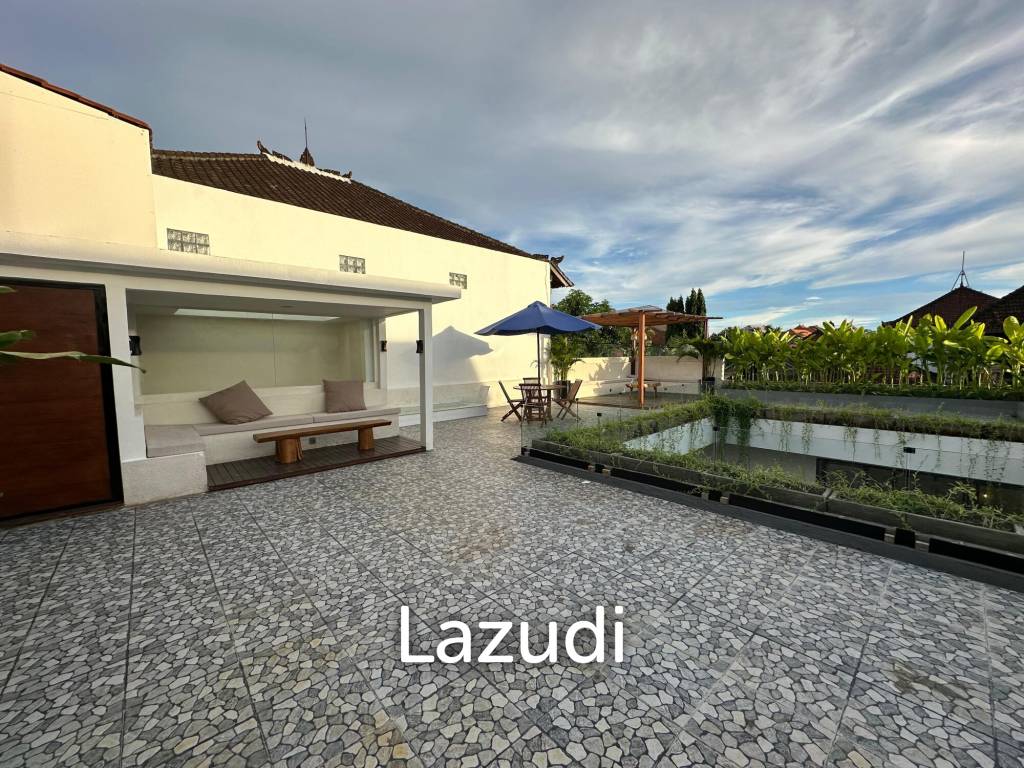 CONTEMPORARY VILLA IN VIBRANT CANGGU: A FUSION OF STYLE AND CONVENIENCE